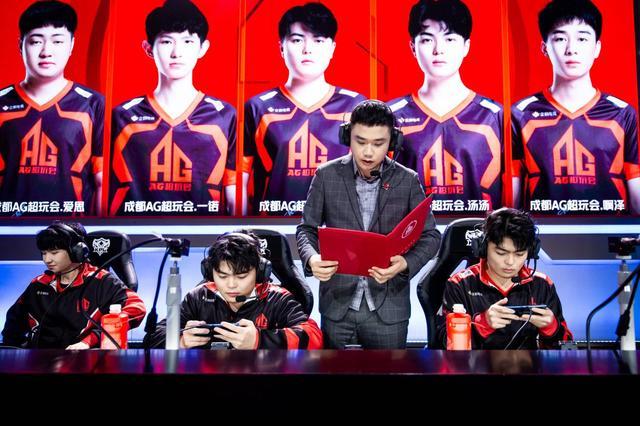 阵容产生深