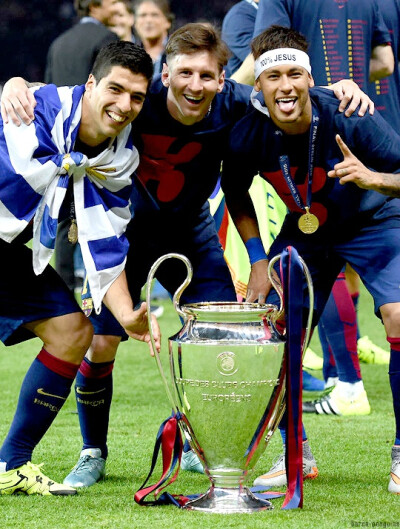 可进可守的 可进可守的